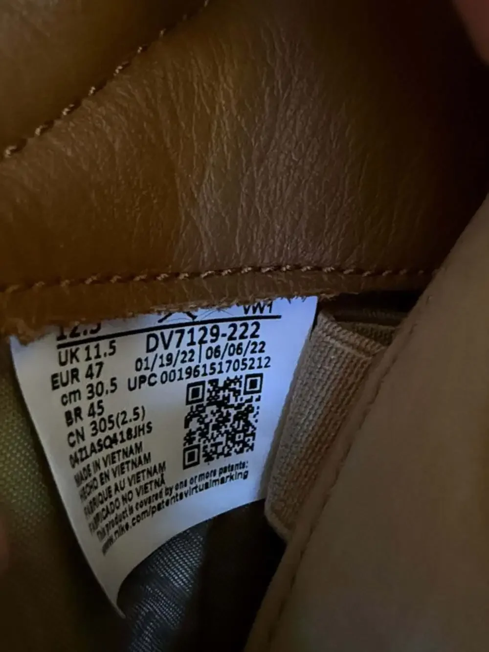 Two 18 x Nike Air Jordan 2 Retro Low SP 'Rocky Tan' DV7129-222